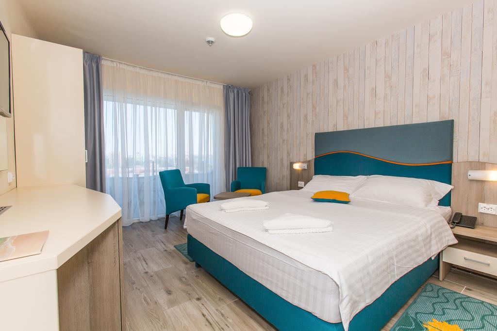 Riviera Hotel Mamaia